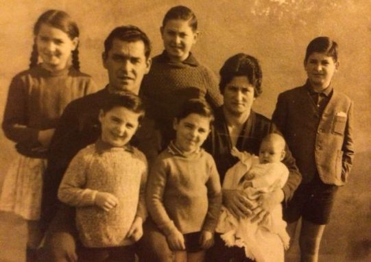 3mispadresyhermanos-1